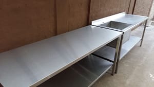 mesas de trabajo en acero inoxidable