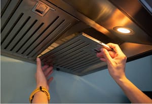 How to install an extractor hood